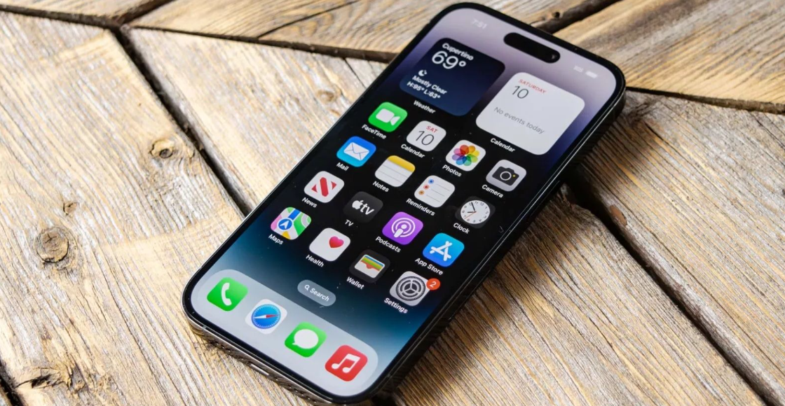 Foldable iPhone Concept